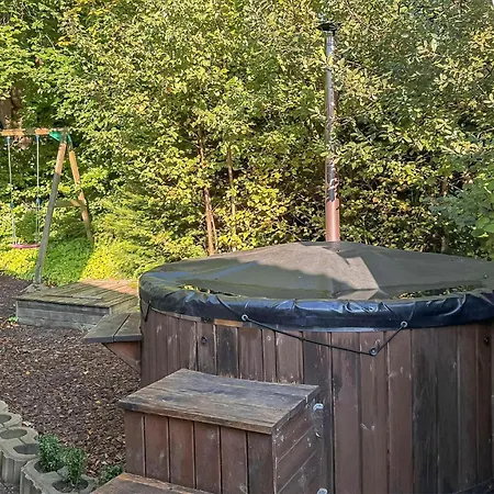 3 Bedroom Pet Friendly In *